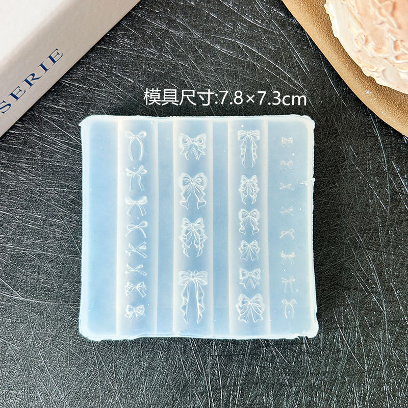 かわいいサンリオメロディーシェイプネイルアートデコレーションケーキ子羊高透明モールド DIY 接着剤彫刻接着剤モールド|undefined