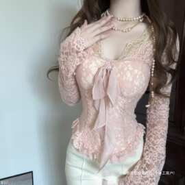 春秋蝴蝶结绑带粉色v领长袖蕾丝T恤女修身收腰设计感纯欲打底上衣