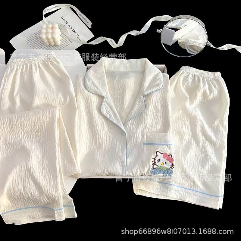 Hermosos pijamas de tela de rabu mujeres primavera y otoño verano nubes de algodón dulce mangas cortas pantalones cortos de tres piezas ropa para el hogar