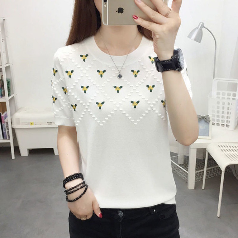 Large Sweater Floret Borneol Short sleeved 2021 summer new pattern Easy T-shirt jacket Thin section Versatile Manufactor