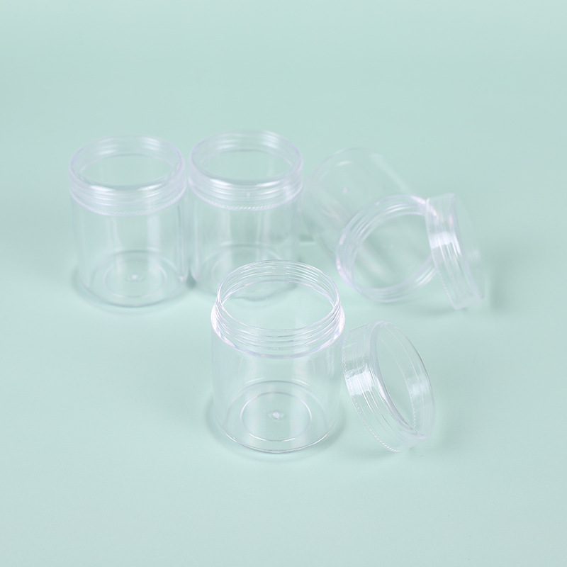 Una variedad de productos de cuidado de la piel de viaje portátil loción crema Gel de ducha Champú detergente para la ropa sub-botella transparente vacía