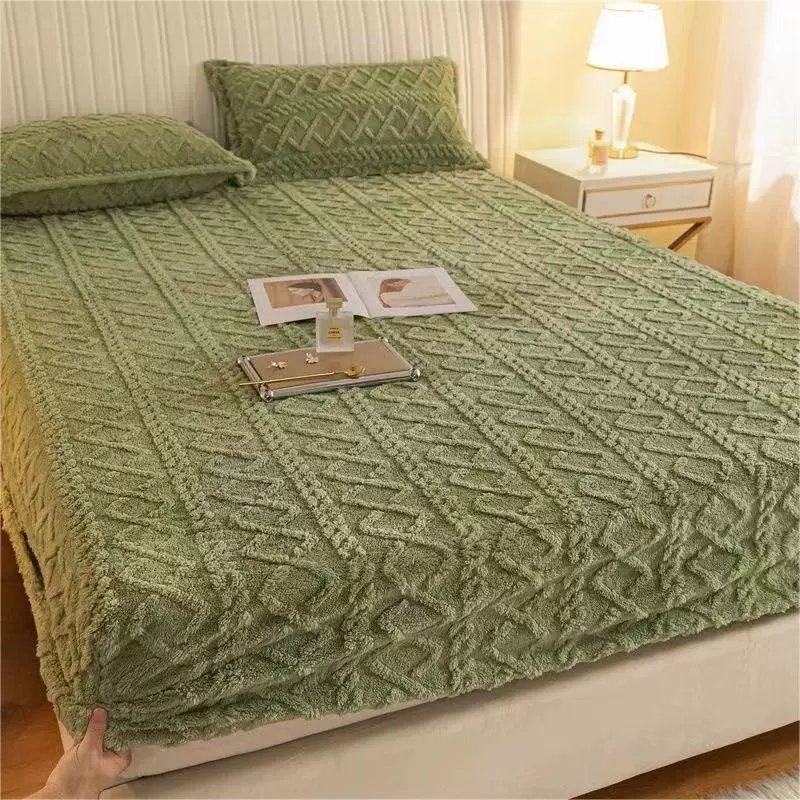 Quilted Velvet Bedspread 3-Piece Set, Non-Slip Mattress Protector, Multiple Sizes & Patterns