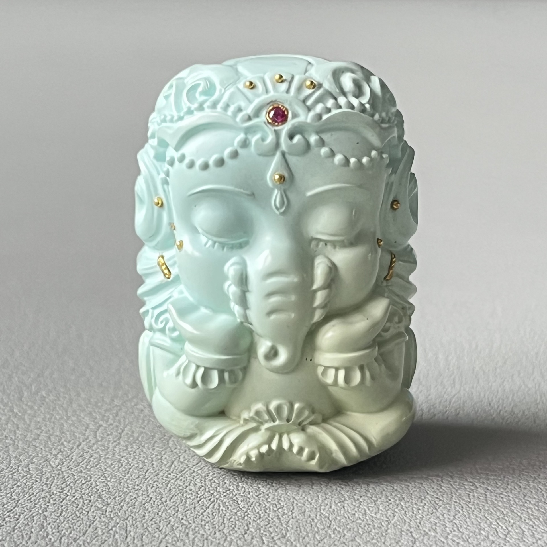 Hubei original mine turquoise finely carved elephant god baby Buddha…