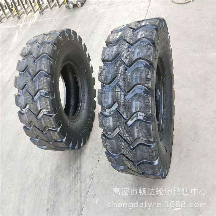 厂家 直供20.5/70-16铲车 装载机 矿山工程轮胎 燕尾花纹带麻点