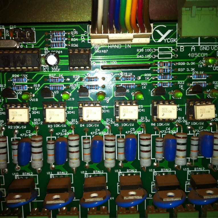 低压输出电路板OUT-1