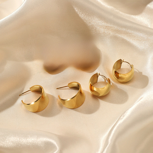 French light luxury geometric shape stainless steel earrings for women, personalized simple and elegant 14K gold-plated titanium steel earrings