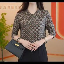 一件代发代发2025新款中老年女装上衣秋季新中式印花时尚圆领上衣