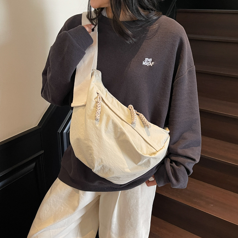 오프화이트 L사이즈