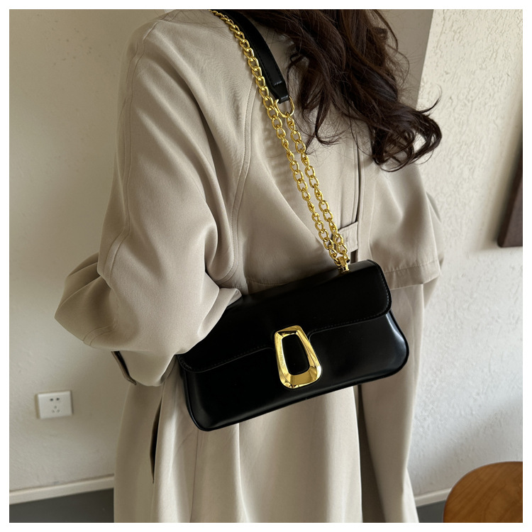 280g Weight Synthetic Leather Lining Material Magnetic Buckle Closure Type Single Shoulder Strap Strap Type Shoulder Bag, Crossbody Bag Bags Type Daily Occasion Pu Leather Material Solid Color Pattern All Seasons Season Women's Gender Streetwear Style Square Shape Medium Size Women's Medium Pu Leather Solid Color Streetwear Square Magnetic Buckle Shoulder Bag Crossbody Bag 12