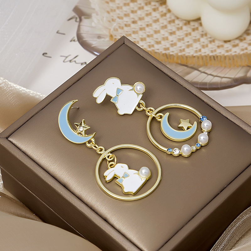 Artificial Pearls Inlay Material 1 Pair Cute Cartoon Character Plating Alloy Artificial Pearls Earrings