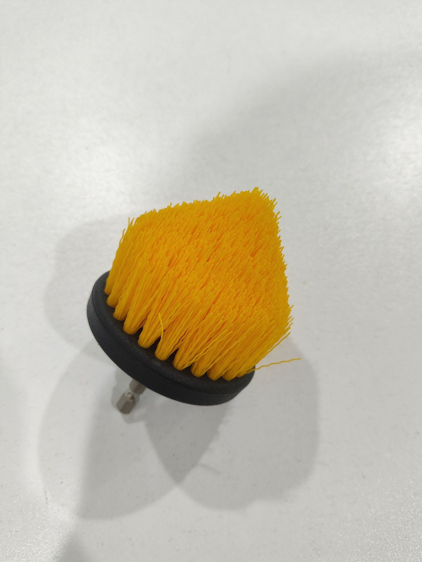 노란색; 2.5 인치 콘; 플라스틱