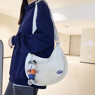 ��������Ů�¿�ٴ�㼑��L�μ����ϵ��W�����nб�����ɫ��Ӱ�