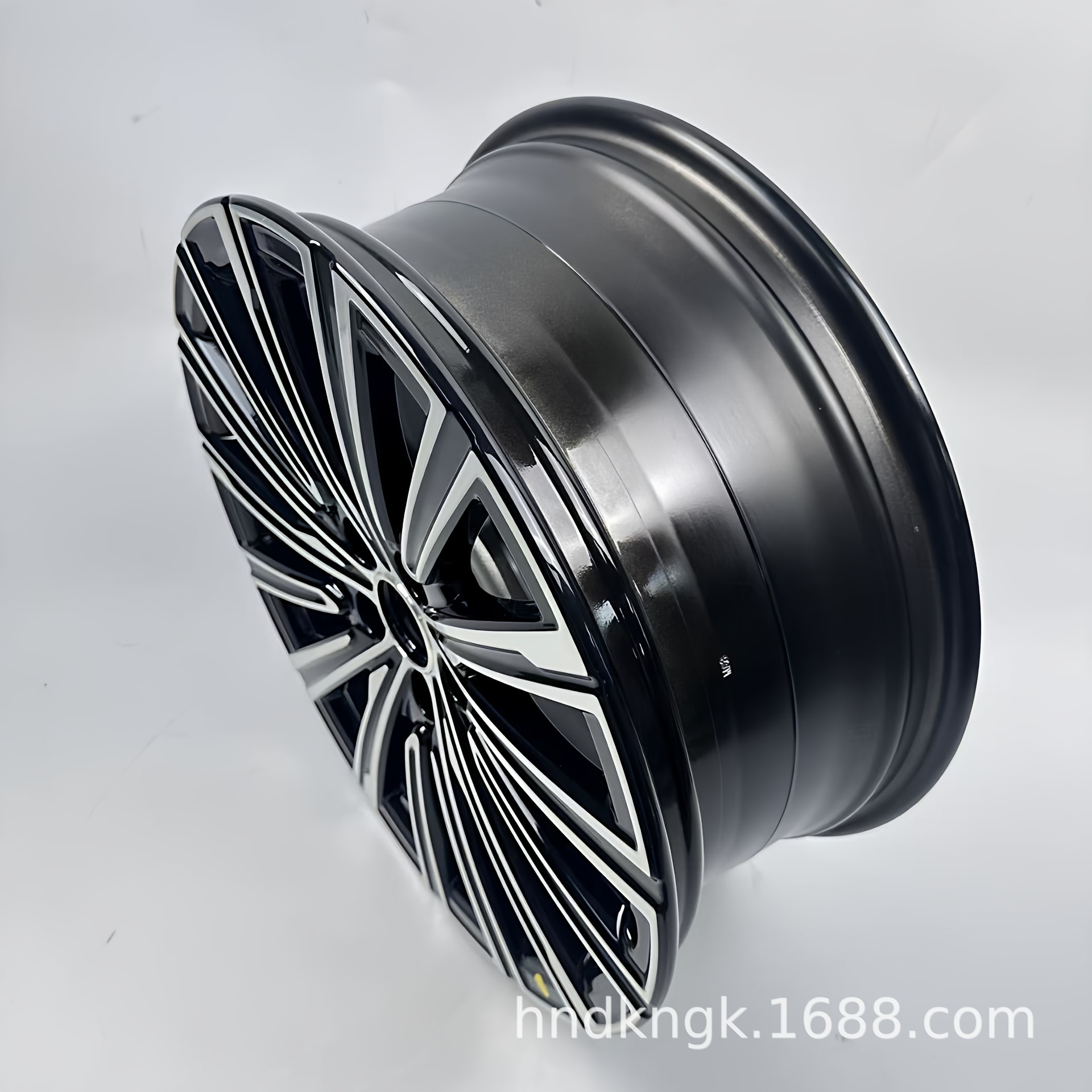 Suitable for Geely Galaxy A7 Wheel Hub 19inch Brand New Original Genuine Matching Aluminum Alloy Steel Rim