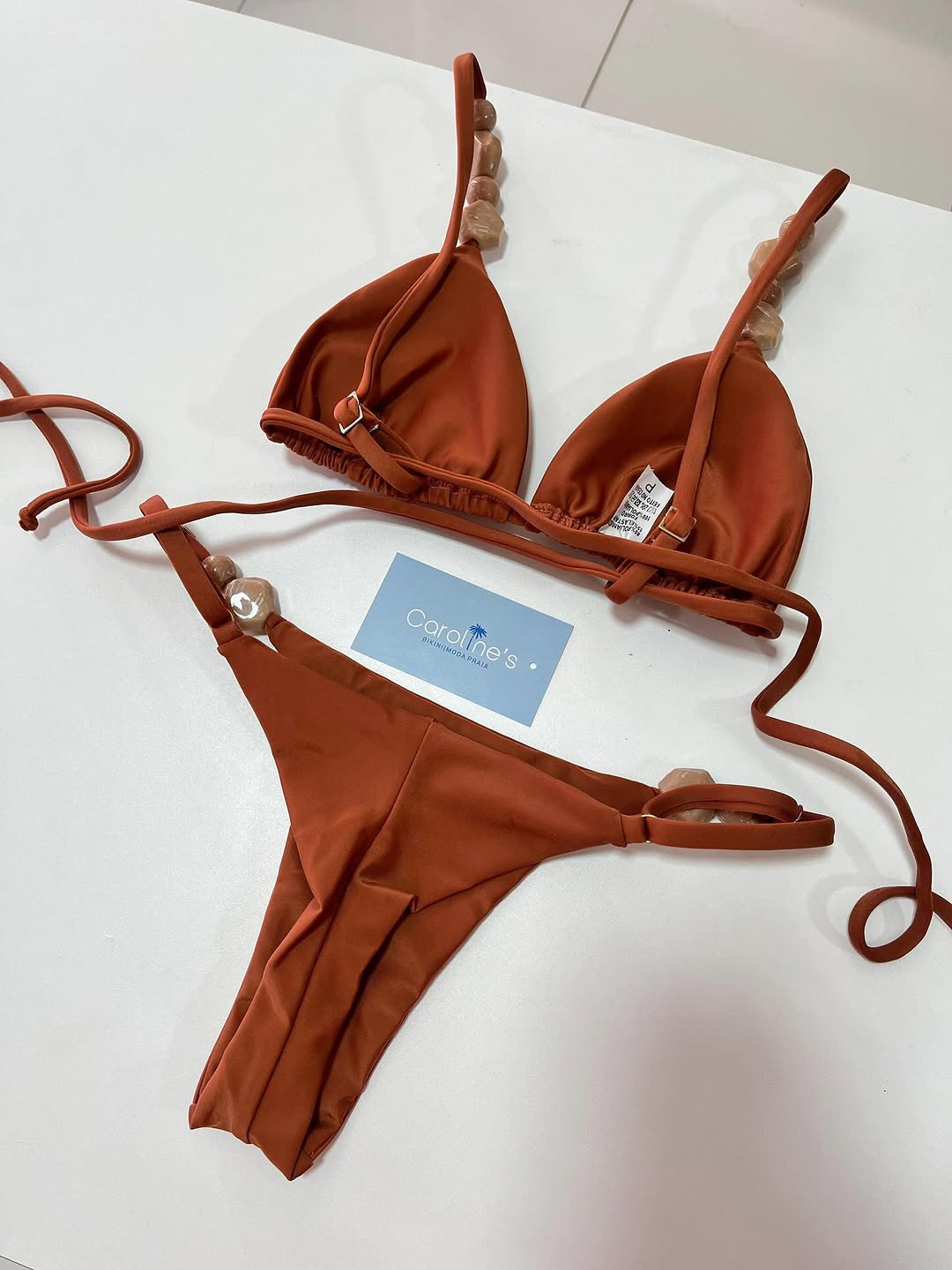 Women's High-End Fresh Split Bikini Solid Color Small Stone Accessory Design Hot Spring Resort Swimwear_voghion.com