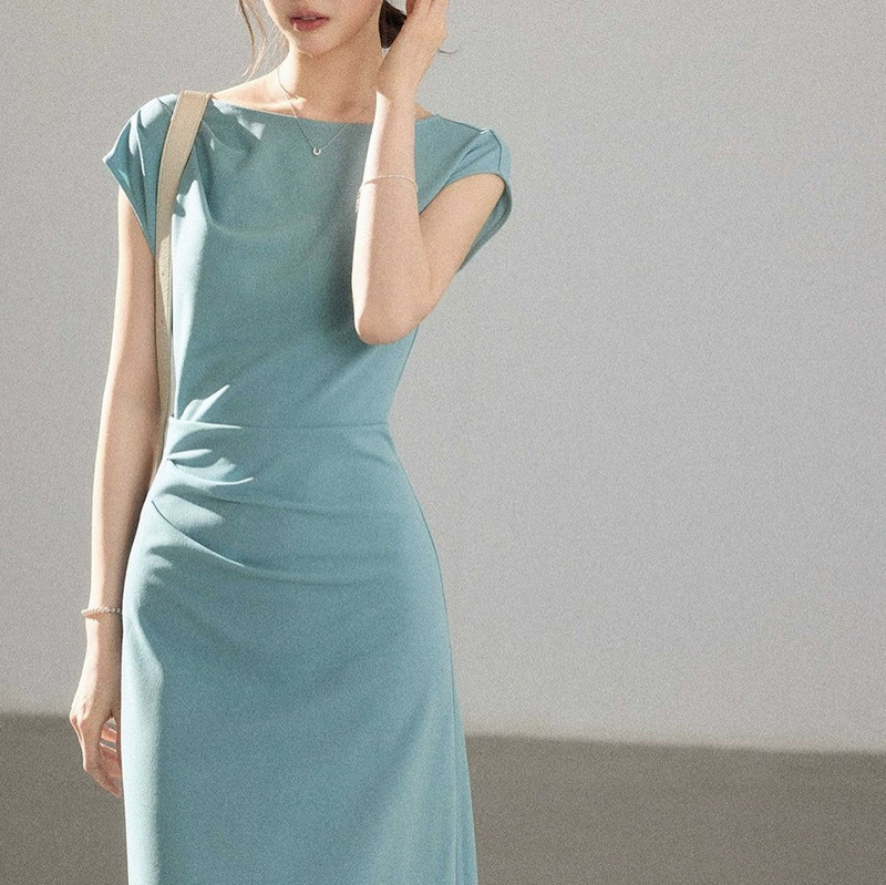 Eryang Design【Qingxu】Minimalist High-End Style Large Round Neck Dress for Women with Shoulder Covering Short Sleeves, Elegant Long Dress for Commuting Eryang Design【Qingxu】Minimalist High-End Style Large Round Neck Dress for Women with Shoulder Covering Short Sleeves, Elegant Long Dress for Commuting