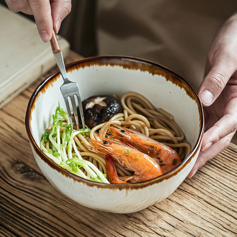 Tazón de cerámica de alto valor nominal, restaurante en casa japonés, tazón redondo creativo de borde marrón, tazón pequeño, estilo japonés retro, tazón de cubiertos