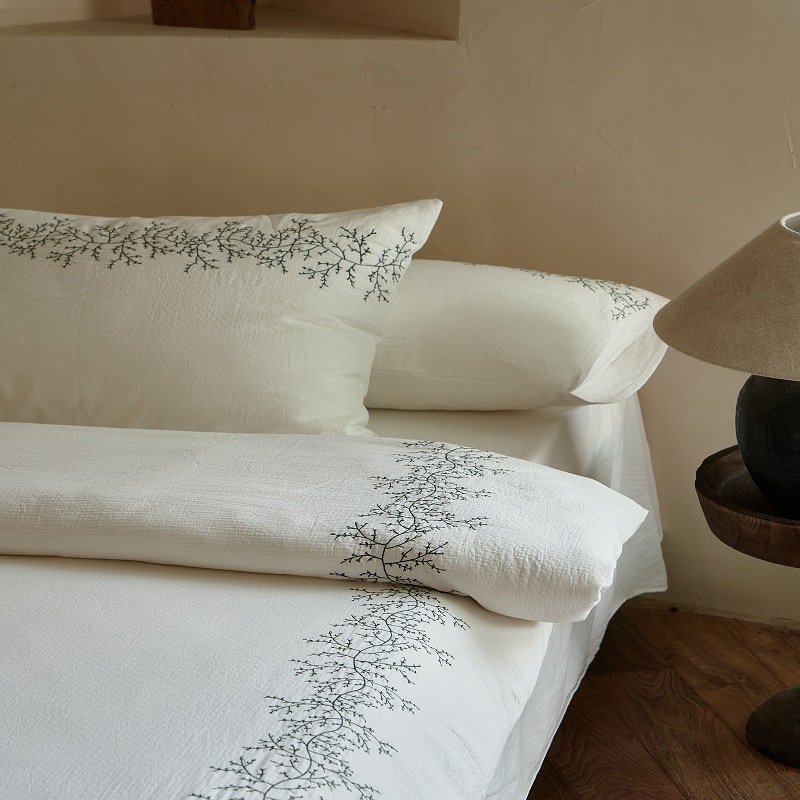 Floral Jacquard bordado de estilo francés, ropa de cama de algodón, cuatro estaciones disponibles, sábanas blancas