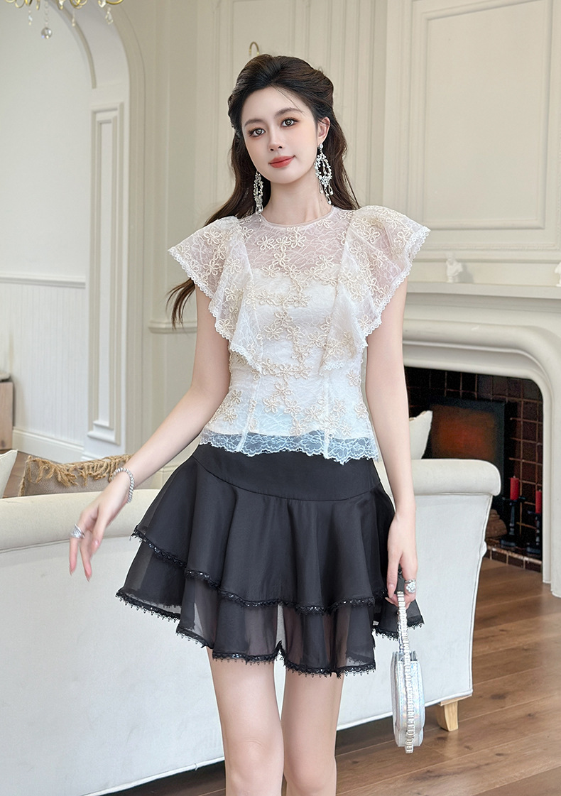 Áo ren nữ ôm dáng tay ngắn cổ tròn diềm xếp nếp — mơ chi tiết 7
