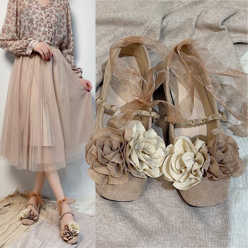 Women's flat shoes  new square toe shallow mouth retro brown flower slip-on suede ballet shoes