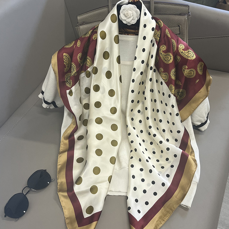 캐슈넛 웨이브 도트 네 가지 - 대추 레드