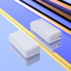 30000ミリアンペア大容量5V2Aは休眠しないで充電し続けている宝小電流出力移動電源ロゴ