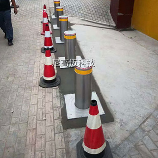 Nigaomai Fully Automatic Adjustable Anti-Collision Column Jingzhou Suqian Heizhou Primary School Campus Entrance Electric Telescopic Column Manufacturer