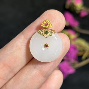 Fubei Diamond Jewelry 18K Gold Inlaid Hetian White Jade Round Buckle Pendant All-Over Gold Specifications 25.5/19/7.2mm