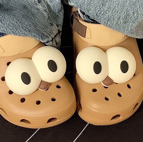 Hole shoes DIY shoe flowers garden shoes accessories cute cartoon shoe clips slippers decoration clips drop PVC soft rubber wholesale