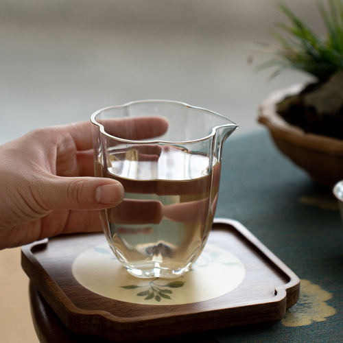 Glass fair cup high borosilicate male cup tea divider tea brewing time tea set tea sea glass cup even simple tea sea divider