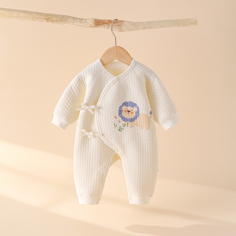 Sunny lion hand edition