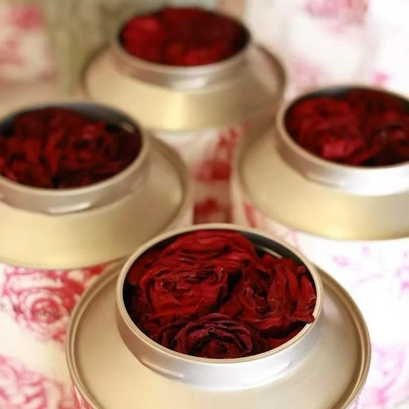 Yunnan Freeze-Dried Mo Hong Rose Buds 120g Jar Edible Flower Tea Gift key features