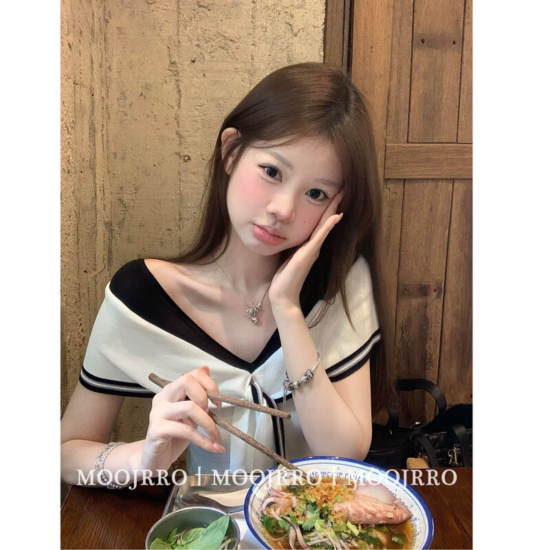 Korean-Style French Color-Block Navy Collar Short-Sleeve T-Shirt for Women, Summer Casual Versatile Waist-Cinching Slim-Fit Elegant Top, Trendy on Instagram