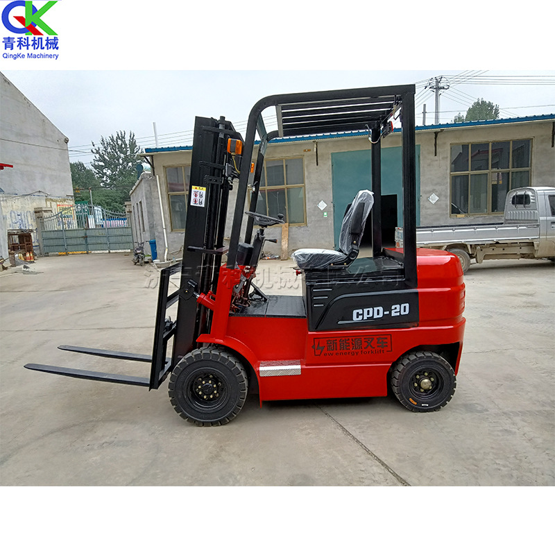 四轮座驾式电动叉车 仓库货物搬运装卸车 全电动堆高运输车