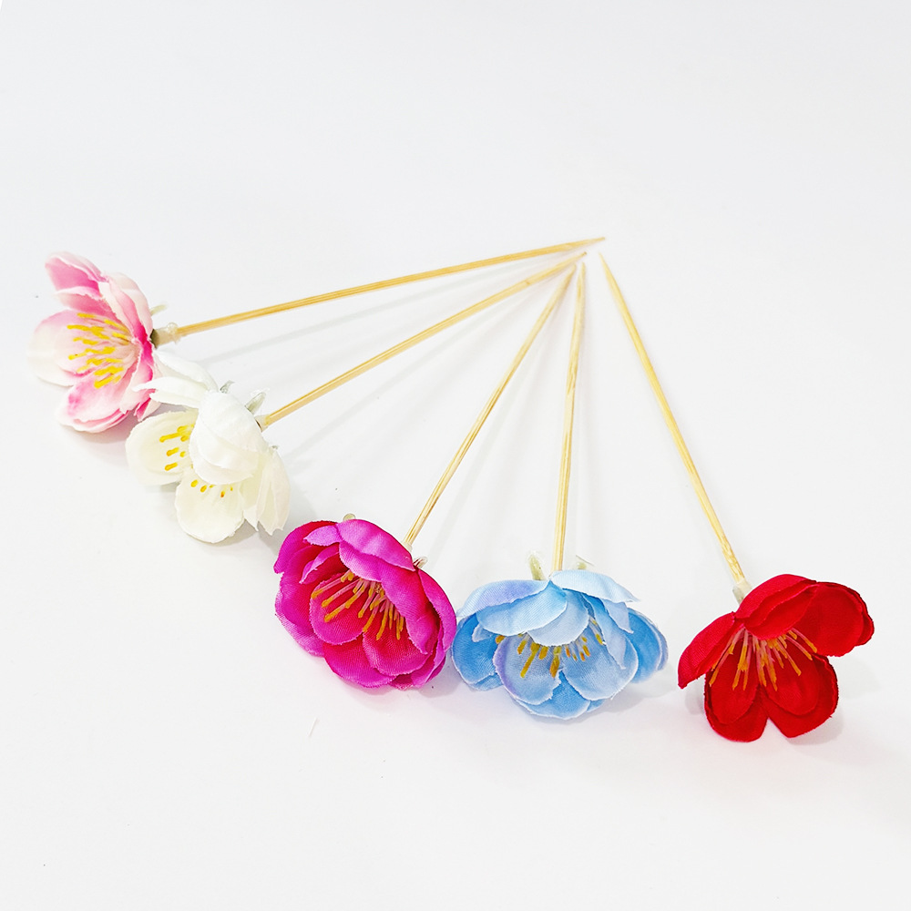 Simulación creativa Plum Blossom Peach Blossom Pear Flower Signo Decoración de platos fríos Firma de inserción Signo de frutas desechable Plato de frutas Decoración de postres