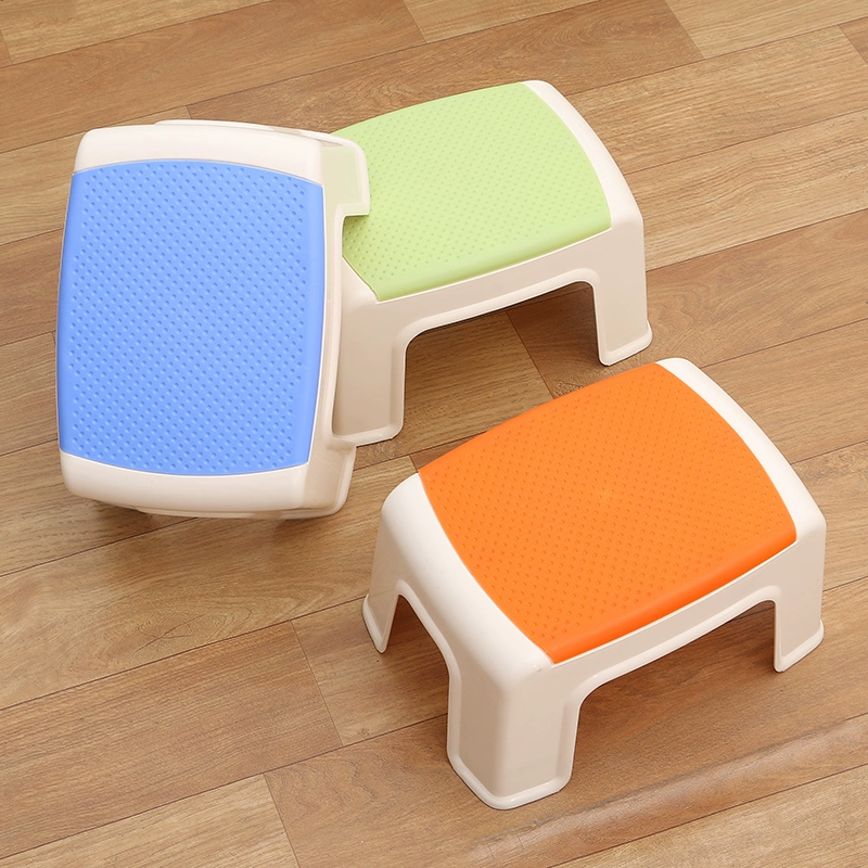Утолщенный маленький табурет для детского сада для дома, гостиной, пластиковая скамейка, детский табурет для ванной комнаты, штабелируемый журнальный столик для смены обуви, низкий табурет