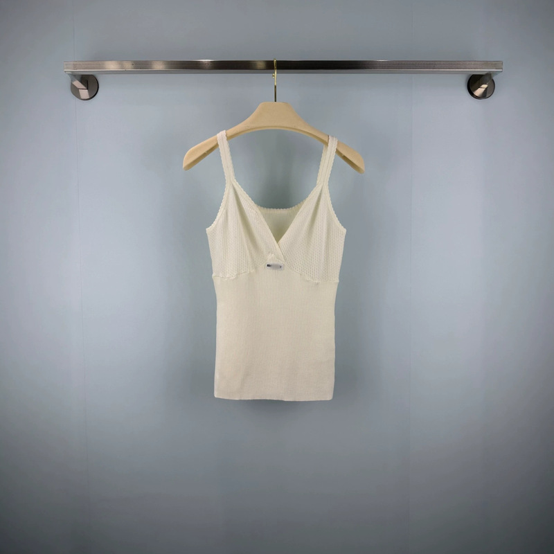 Nanyou high-end version MM hollow mesh patchwork knitted camisole, milky white lace, V-neck slim-fit inner tank top
