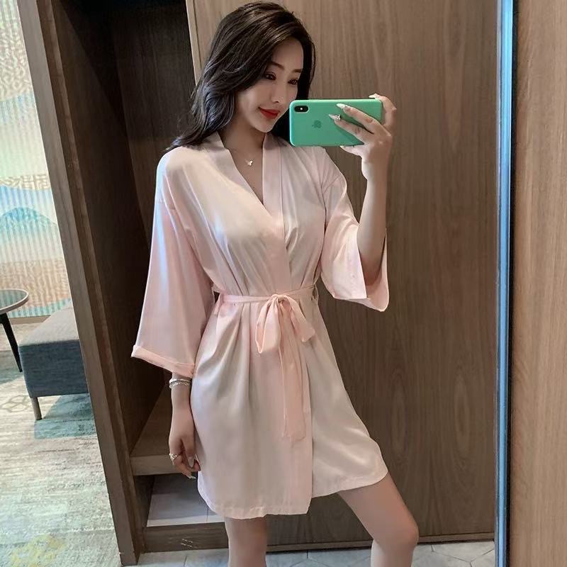 분홍색