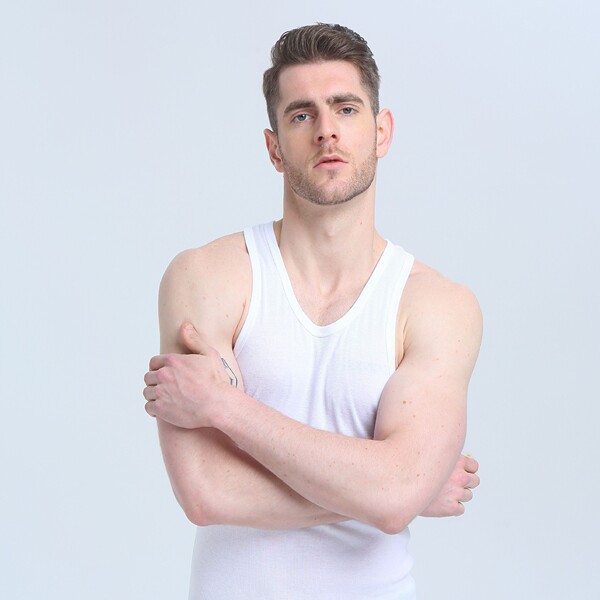 Solid breathable elastic sports base vest