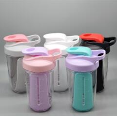 新商品300MLの小容量カバー透明水筒の小さいサイズのミルクの昔のコップのタンパク質の粉はコップのミニコップを振ります。
