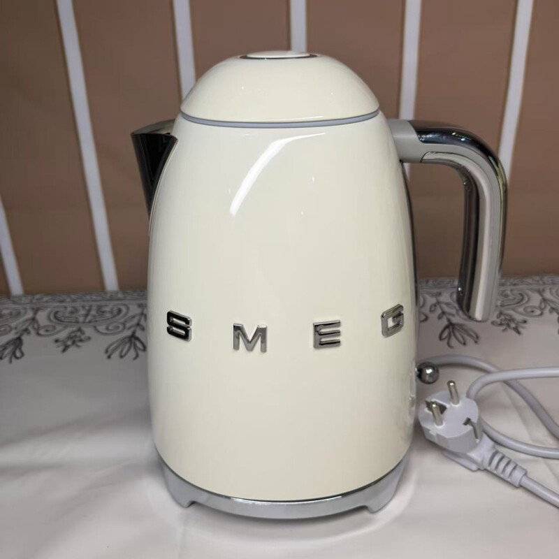 SMEG RETROSTERSELELEST Изоляция чайника интегрированная 7-ступенчатая температура управление температурой KLF04 Электрический чайник KLF03