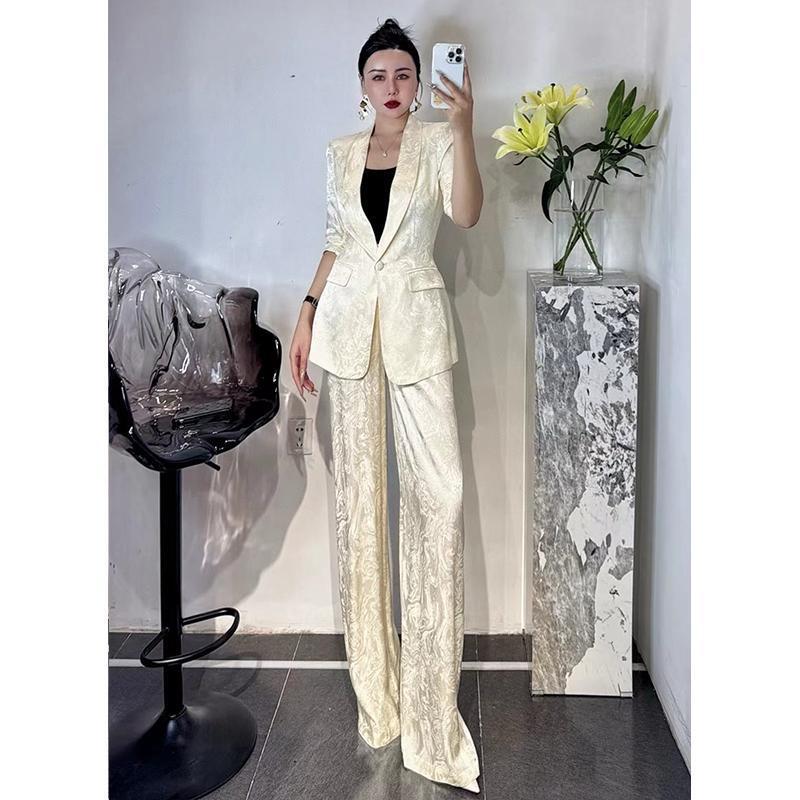 Female Ceo High-End Professional Attire Fashion Chanel Style Slimming Influencer Light Luxury Summer Socialite Jacquard Suit Set