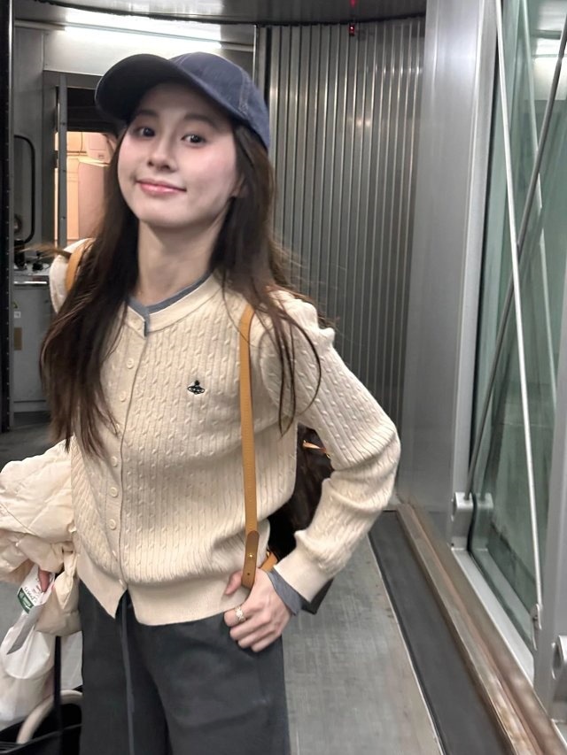 스웨터 내부