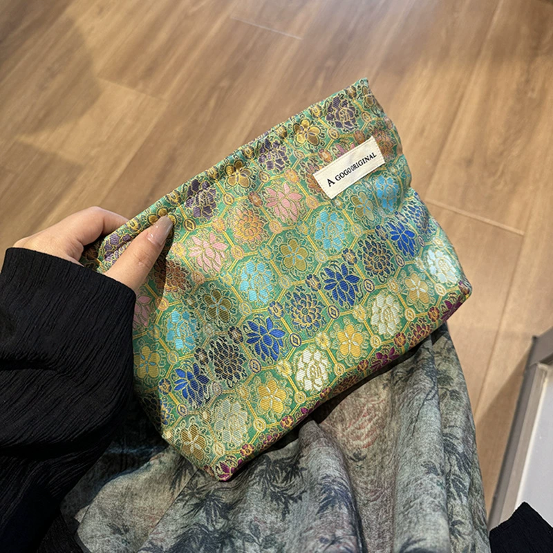 Handheld cosmetic bag, ethnic storage bag, small clutch bag, Chinese style, ethnic style, Birthday gift