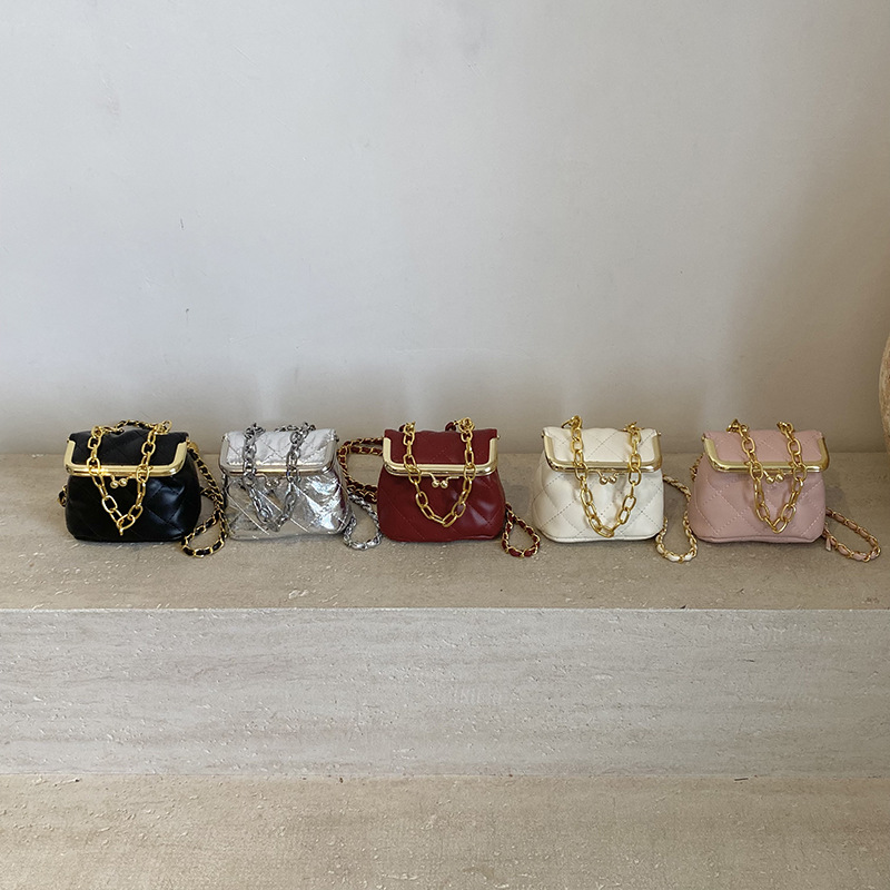 Corea del Sur pequeña bolsa de hombro de niñas de moda diamante bordado bolso de bebé bolso de oro bolso de cambio para niños