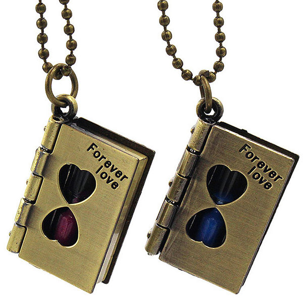 retro copper necklace
