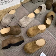ネットの赤い金の2025春の新型の松の餅の厚い底の半分はベーケンの靴の超ハイヒールの復古の外でミュラーの靴を着ます。
