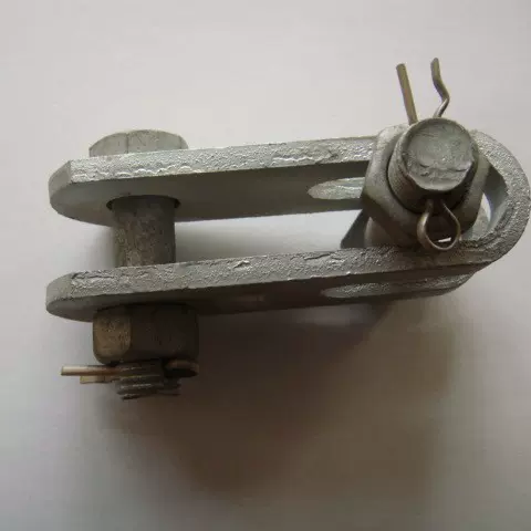 厂家直销电缆金具导线热镀锌z-7直角挂板型号齐全量大优惠