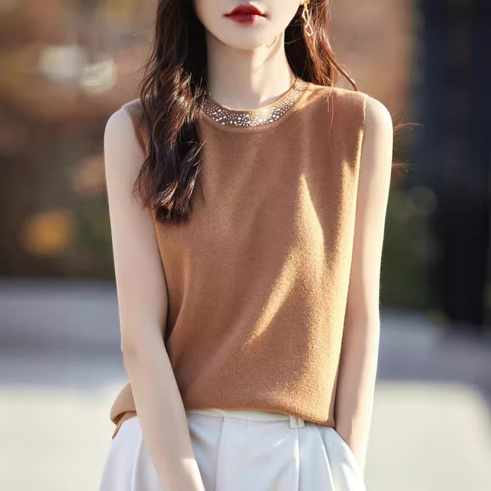 Elegant T-shirt