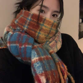 韩版秋冬季彩虹格子仿羊绒围巾女学生情侣马海毛保暖围脖长款披肩
