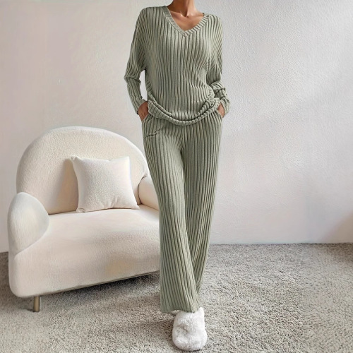 2025 Autumn Fashion Versatile Set Cross-border New Home Fashion Casual Straight Leg Quality Loose V Two-Piece Set
